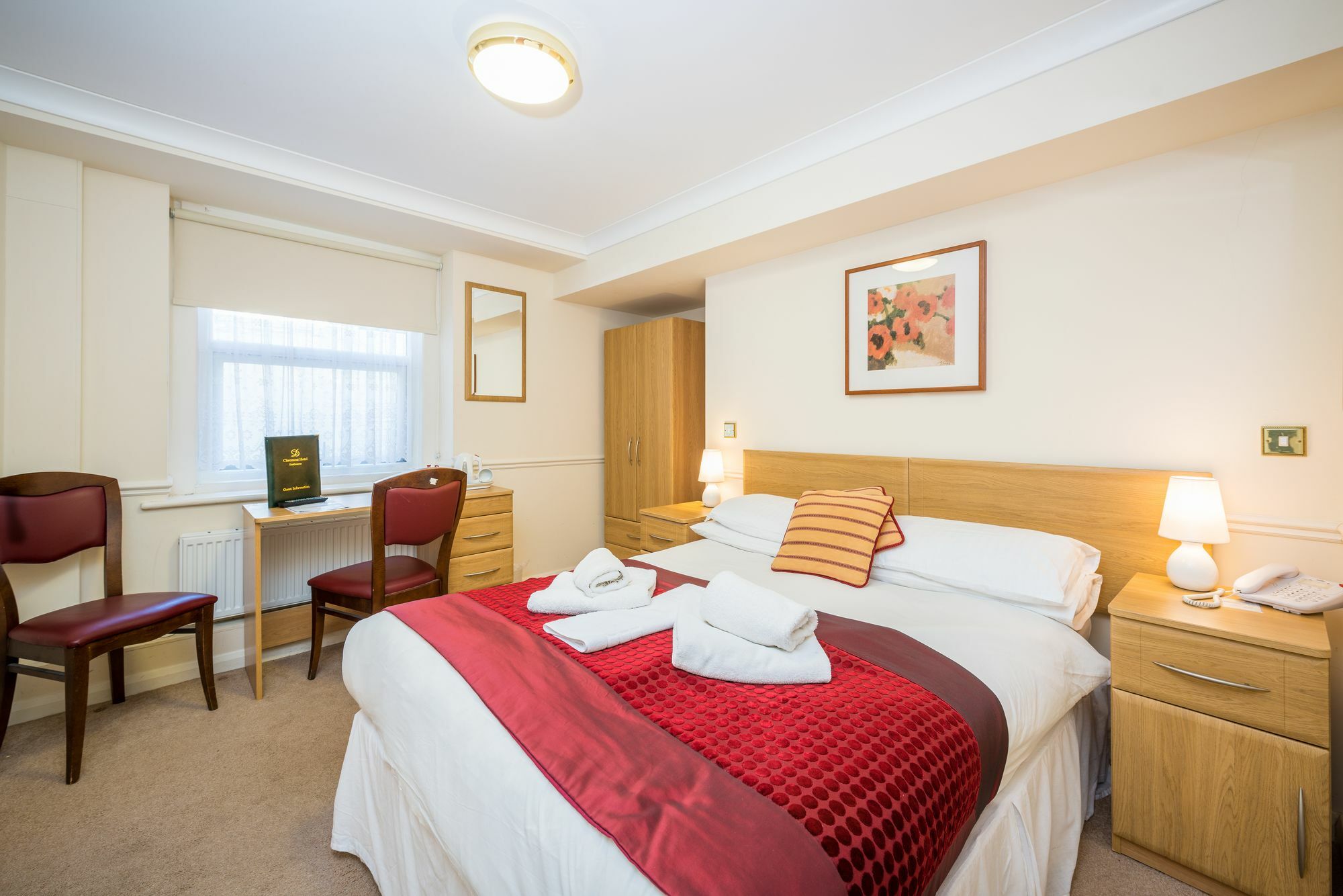 Claremont Lions Hotel 이스트본 외부 사진
